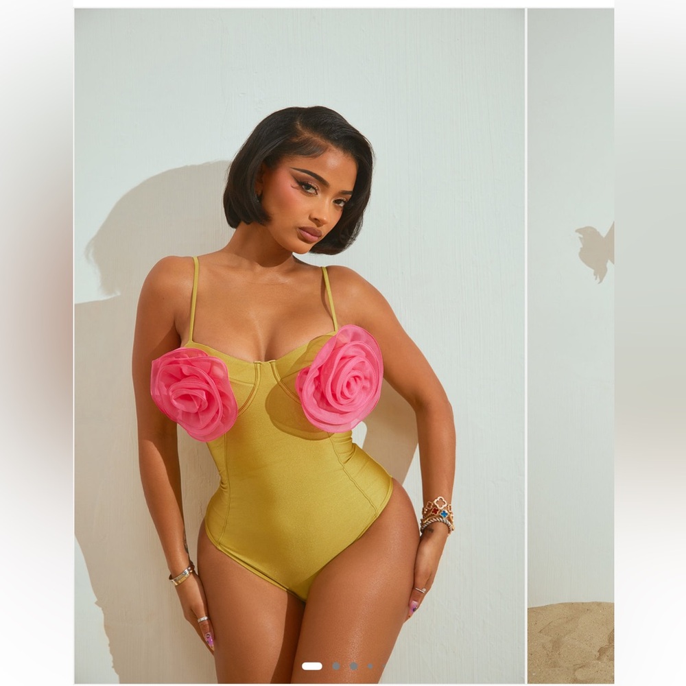 Flower One Piece Swimsuit - Picture 5 of 9